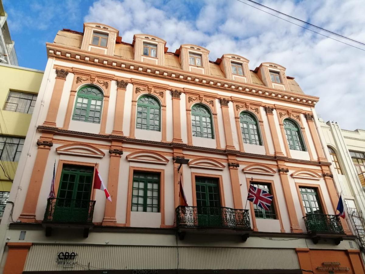 Hostal Victoria Quito Ngoại thất bức ảnh