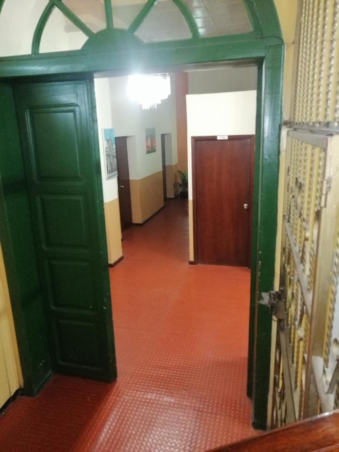 Hostal Victoria Quito Ngoại thất bức ảnh