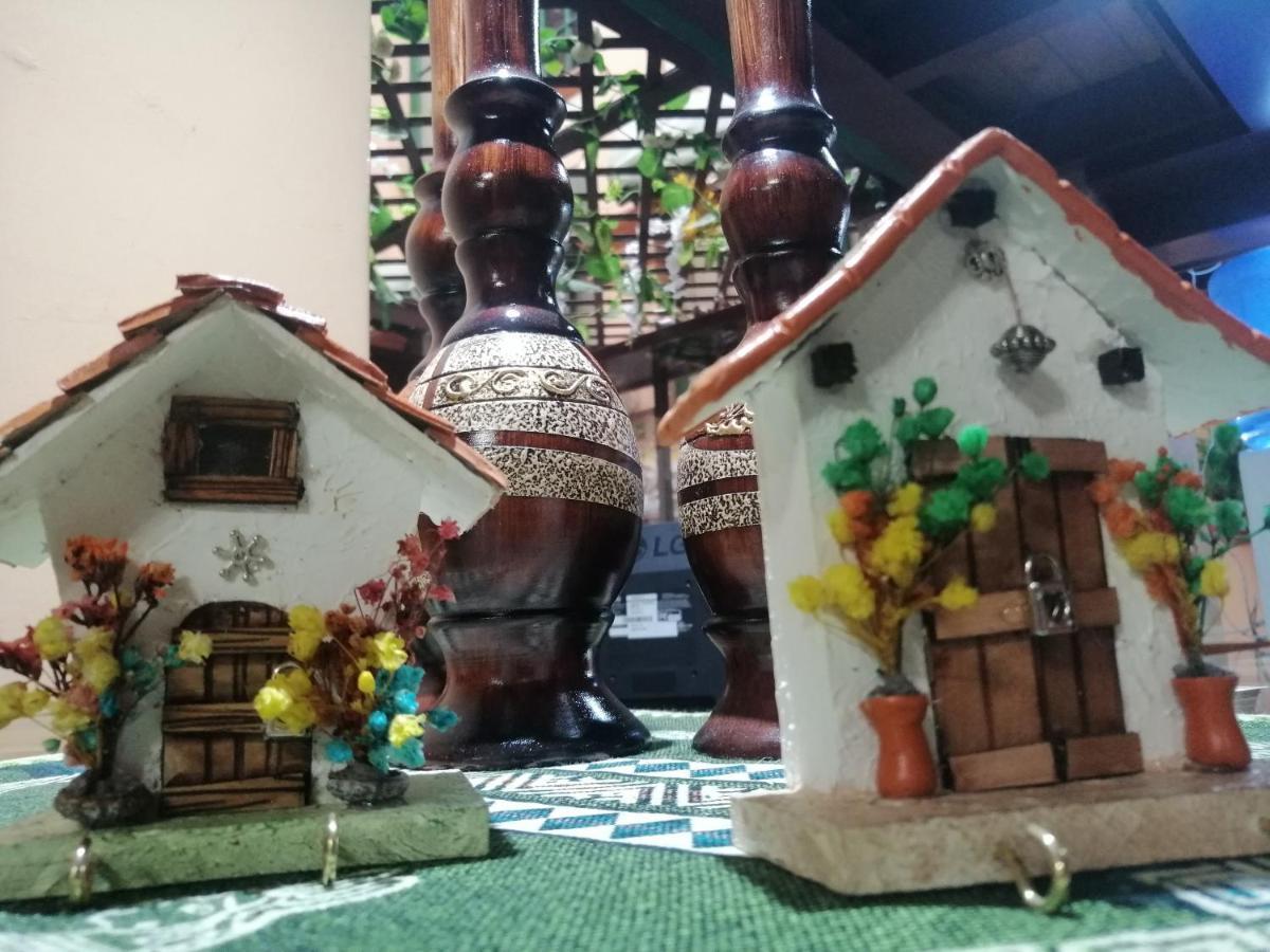 Hostal Victoria Quito Ngoại thất bức ảnh